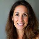 Avatar di Giulia F., una donna sorridente con capelli castani